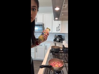 tiktok gurvirkbains 2025 09 18 20 35 18 720p come cook with me mp4